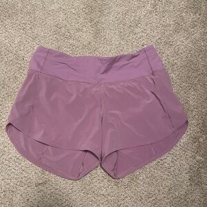 Lululemon Mid Rise Speed Up Lined Short 2.5"